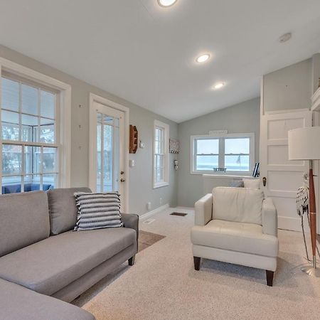Amazing Lakefront Retreat On Long Lake! Home Portage Exterior foto